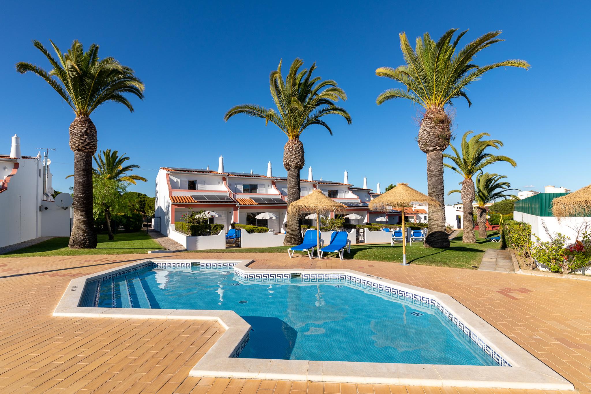 אלבופיירה Moradias Villas Joinal מראה חיצוני תמונה